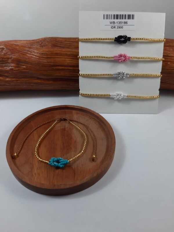 Bracelet with Pearl Accent Model 2 - Image 3